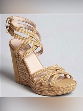 Stuart Weitzman REINS Braided
Leather Crisscross Wedge Lanyard
Sandal size 7.5